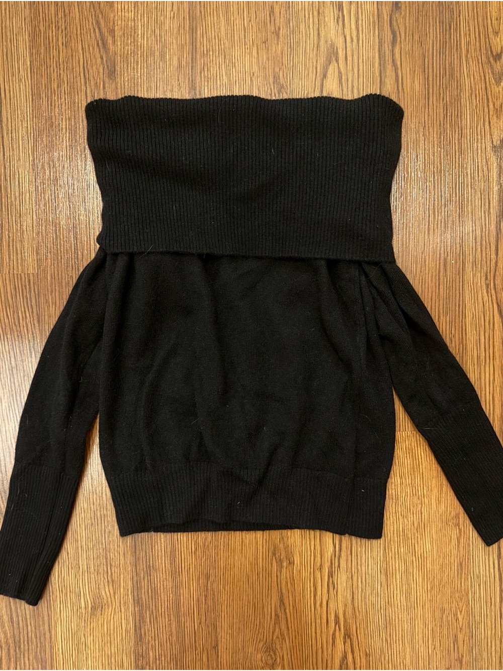 Naadam 100% Cashmere off-Shoulder Black Women’s Sweater